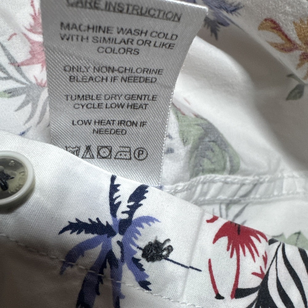 Men's Denim & Flower Short Sleeve Floral Button-Up Cotton Shirt Medium -Slim Fit - Picture 13 of 14